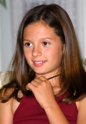 Photos de Mackenzie Rosman - Photoshoot Rena Durham - 3